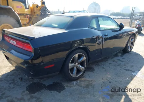2013 Dodge Challenger R/T z USA, uszkodzony, nr VIN 2C3CDYBTXDH666070